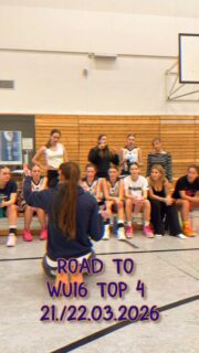 Unsere wu14 und wu16 haben sich für das **TOP 4 Turnier um die Berliner Meisterschaft** qualifiziert.  Die wu16 beendete die Hauptrunde auf Platz 4.  Halbfinale:  21.03.
wu14: 11:00 Uhr
wu16: 15:30 Uhr  Finale / Spiel um Platz 3  22.03.:
abhängig vom Ausgang am SA
wu14: 9 oder 11 Uhr
wu16: 13:30 oder 15:30 Uhr  WO:
Weddigenweg 68, 12205  Kommt vorbei und unterstützt unsere Mädels!!!  #einheitpankowbasketball #playlikeagirl🏀 #pankowbasketball #pankowergirls